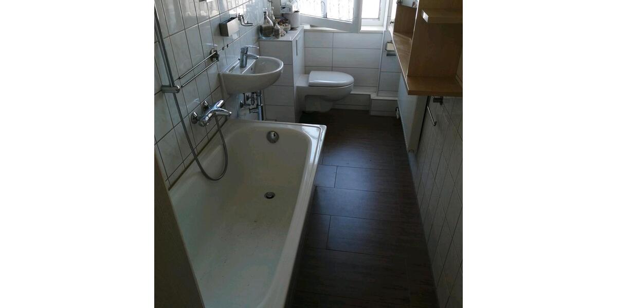 Etagenwohnung Bad Lauchstädt - 3 Zimmer, 57 m&sup2;, 65.000&euro; | Angebot:26611493