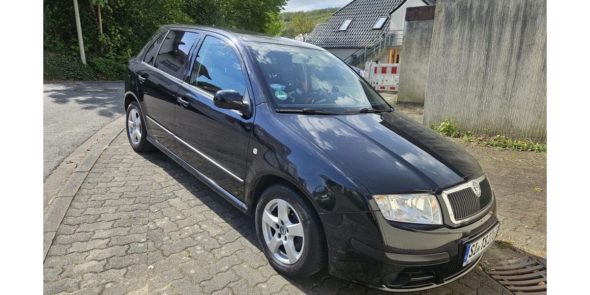 Skoda Fabia 206.000 km 1.850 &euro; Siegen 57074