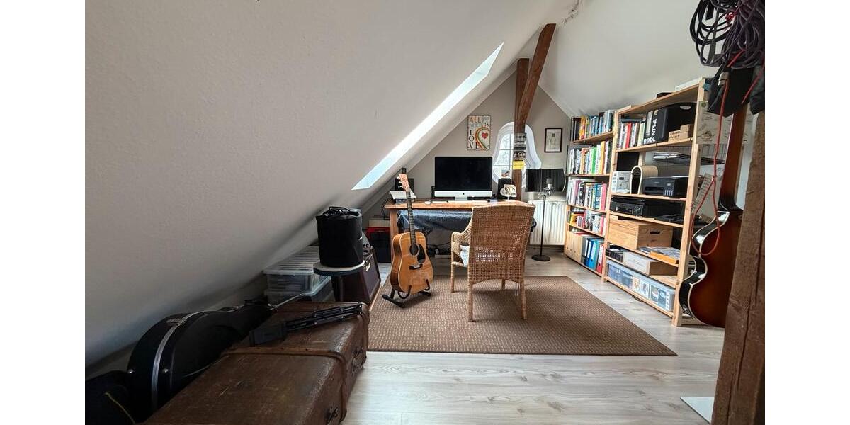 Dachgeschoßwohnung Ganderkesee - 3 Zimmer, 100 m&sup2;, 920&euro; | Angebot:25929340