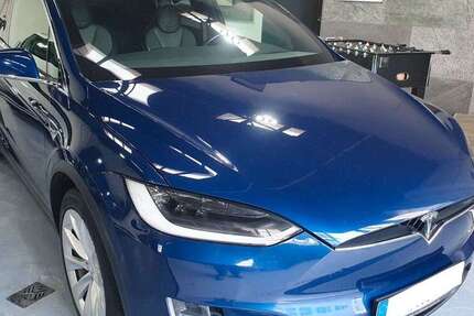 Tesla Model X 149.873 km 27.400 &euro; Hamburg 22529