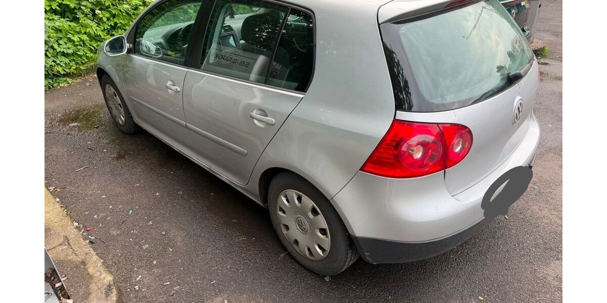 VW Golf 168.000 km 2.500 &euro; Kassel 34127