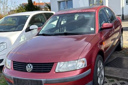 VW Passat 226.578 km 800 &euro; Rannungen 97517