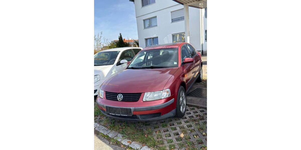 VW Passat 226.578 km 800 &euro; Rannungen 97517