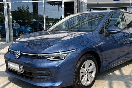 VW Golf 5.074 km 32.980 &euro; Wilhelmshaven 26388