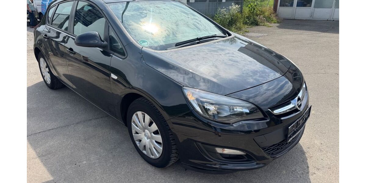 Opel Astra 134.000 km 3.999 &euro; Oberndorf a.N. - Aistaig 78727