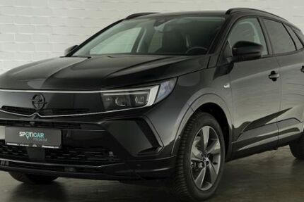 Opel Grandland (X) 5.445 km 31.824 € Coesfeld 48653