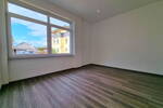 zentral & ruhig: riesige 6,5ZK+2Bäder+Balkon: 