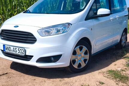 Ford Tourneo Courier 76.873 km 10.490 € Namborn 66640