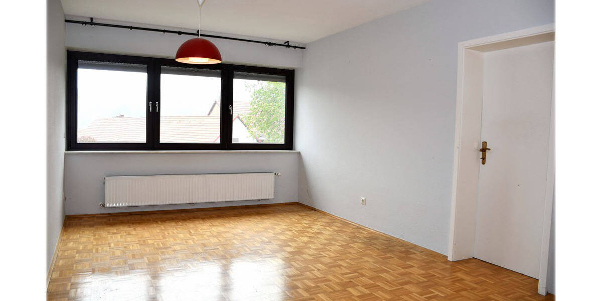 Einfamilienhaus Vöhl Kirchlotheim - 8 Zimmer, 195 m&sup2;, 890&euro; | Angebot:26489497