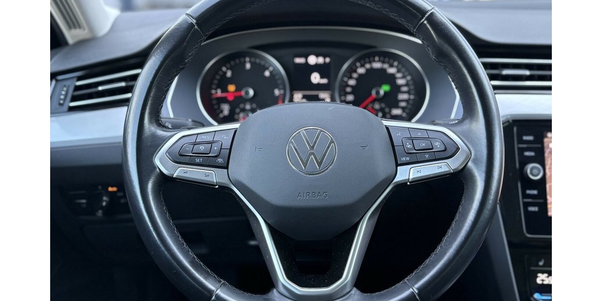 VW Passat 2.0 TDI Variant Business NAVI/KAMERA/ACC 189.309 km 17.800 &euro; Villingen-Schwenningen 78054