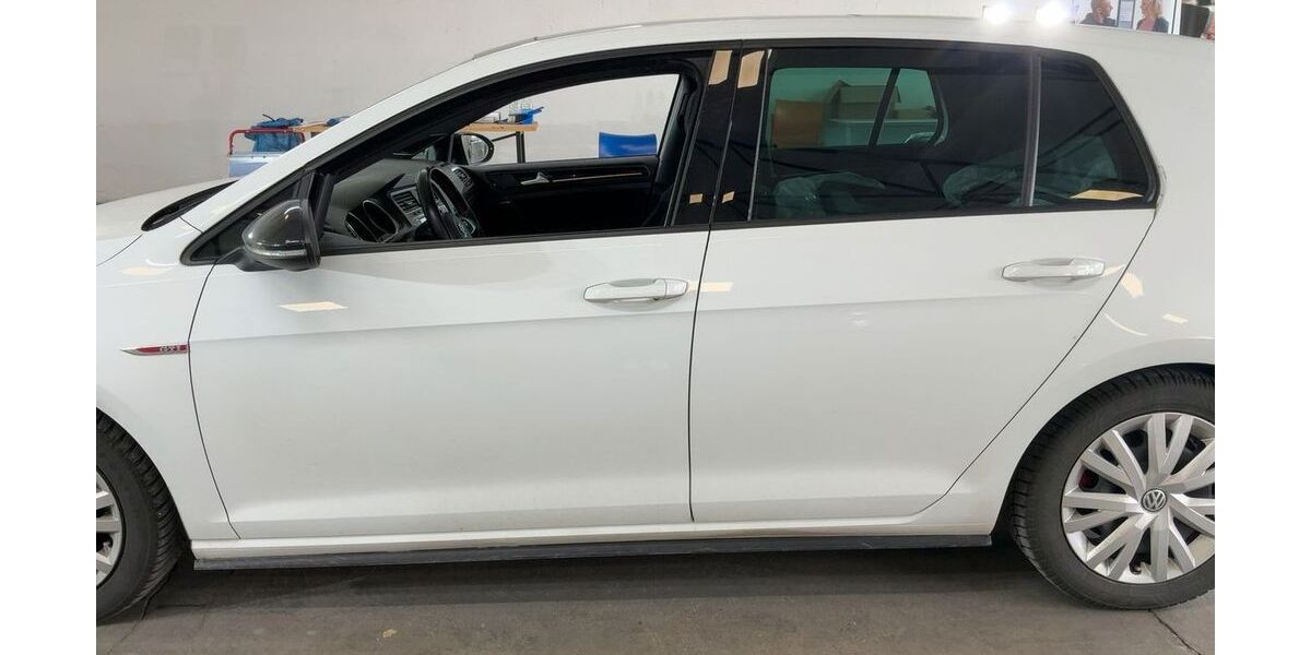 VW Golf 142.649 km 13.250 &euro; Bad Krozingen 79189
