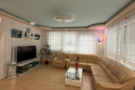 Wohnung Villingen-Schwenningen Schwenningen - 4.5 Zimmer, 120 m&sup2;, 1.519&euro; | Angebot:25576438