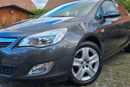 Opel Astra 128.105 km 5.700 € Nersingen 89278