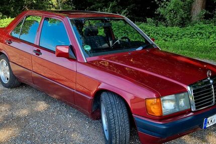 Mercedes-Benz 190 136.300 km 13.500 &euro; Grefrath 47929