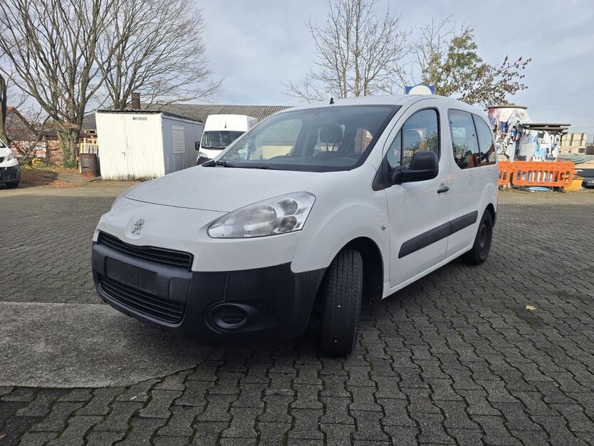 Peugeot Partner 63.489 km 4.900 € Waiblingen Neustadt ( 15 km von Stuttgart ) 71336