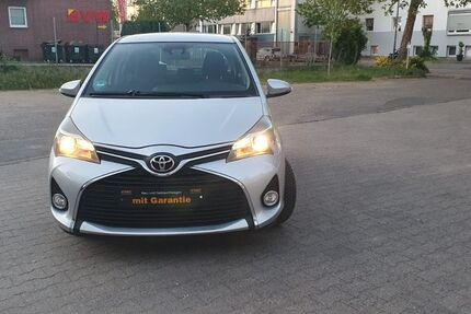 Toyota Yaris 139.000 km 9.900 &euro; Frankfurt am Main 60386