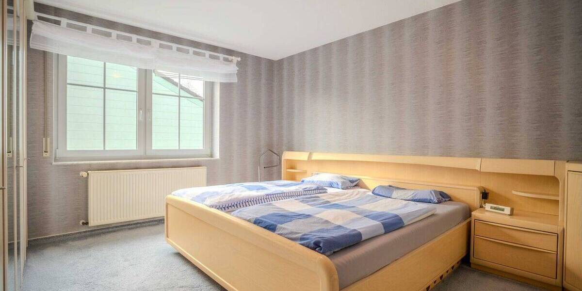 Mehrfamilienhaus, Wohnhaus Möhnesee Körbecke - 8 Zimmer, 190 m&sup2;, 680.000&euro; | Angebot:26128029