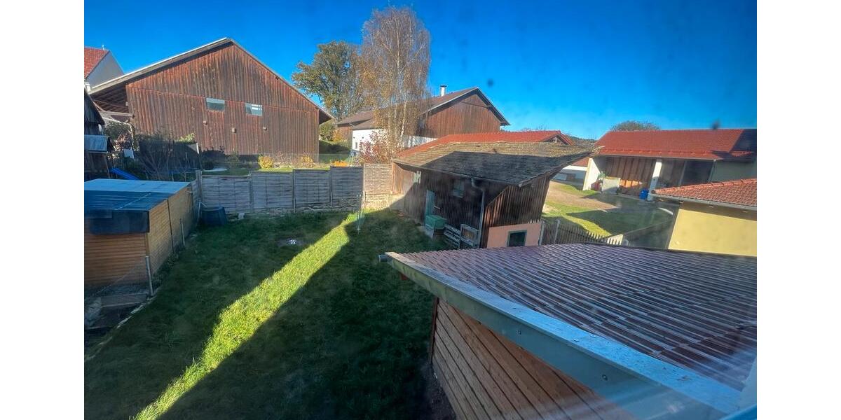 Schöne große 5-Zimmer-Wohnung in Pemfling – 130 m² mit Garten 5 zimmer