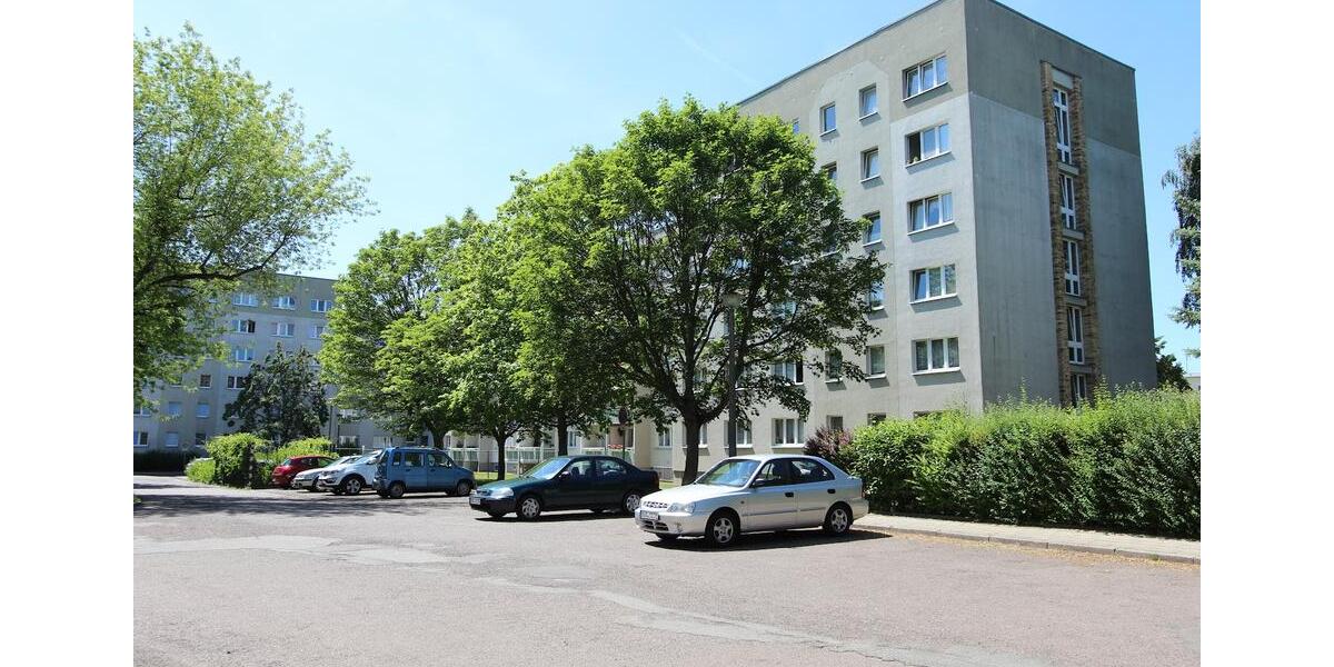 Etagenwohnung Altenburg - 2 Zimmer, 50 m&sup2;, 300&euro; | Angebot:26380937