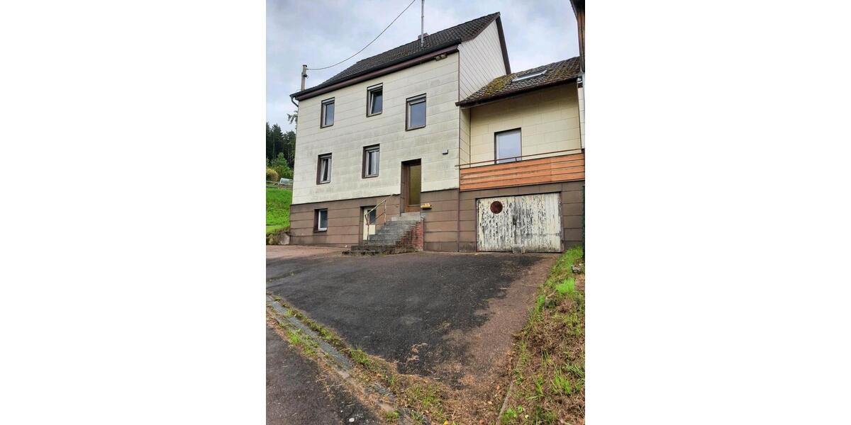 Reihenhaus Abtsgmünd - 10 Zimmer, 150 m&sup2;, 125.000&euro; | Angebot:25415925