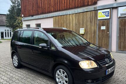 VW Touran 268.000 km 2.990 € Sinsheim 74889
