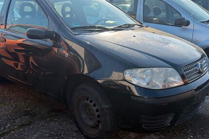 Fiat Punto 90.000 km 690 &euro; Egelsbach 63329