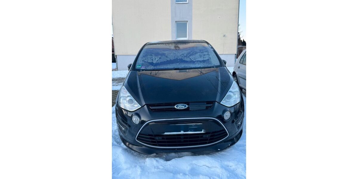 Ford S-Max 263.000 km 6.800 &euro; Großröhrsdorf 01900