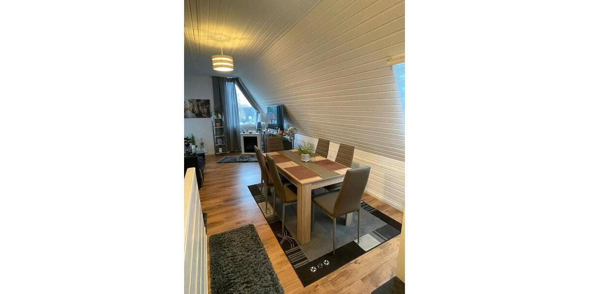 Dachgeschoßwohnung Norderstedt Garstedt - 2 Zimmer, 50 m&sup2;, 1.200&euro; | Angebot:26400088