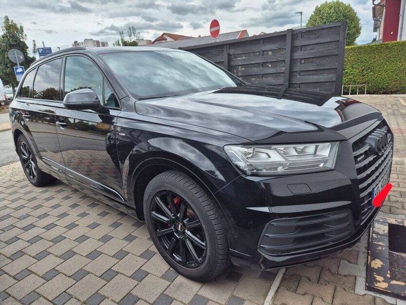 Q7
