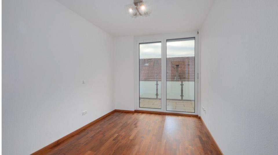Dachgeschoßwohnung Ettlingen - 3 Zimmer, 68 m&sup2;, 1.150&euro; | Angebot:26656551