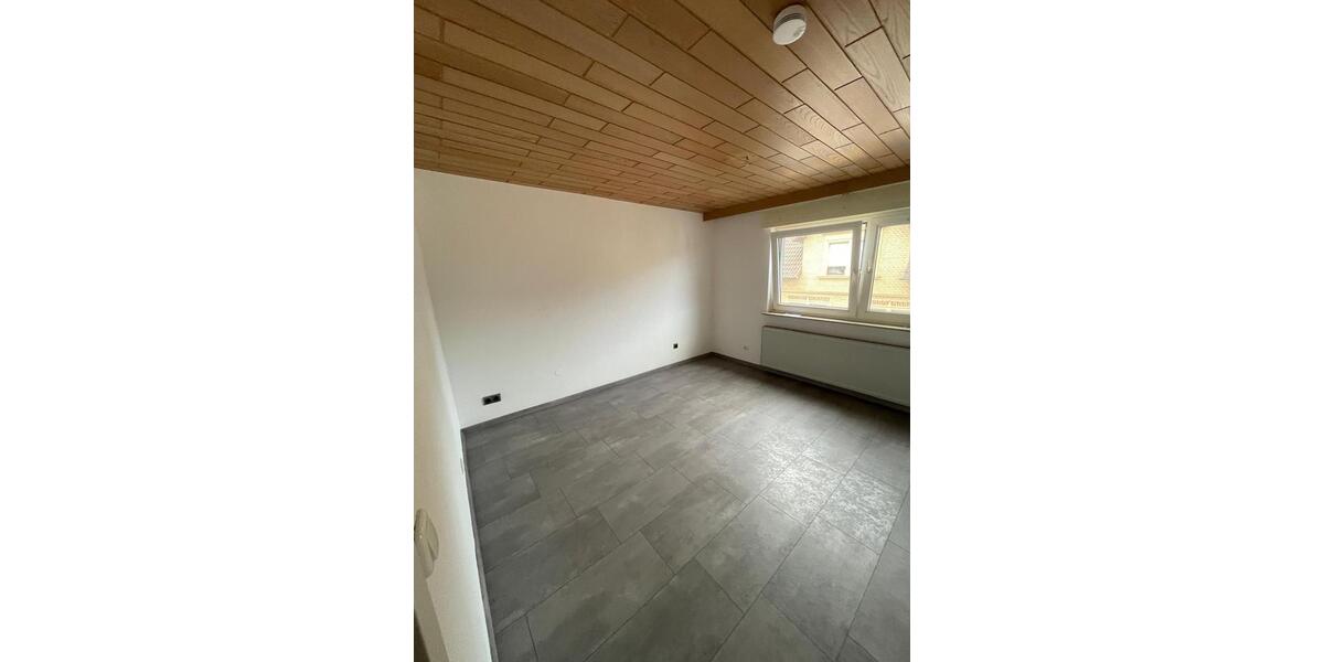Etagenwohnung Roßdorf - 3 Zimmer, 71 m&sup2;, 1.187&euro; | Angebot:26663204