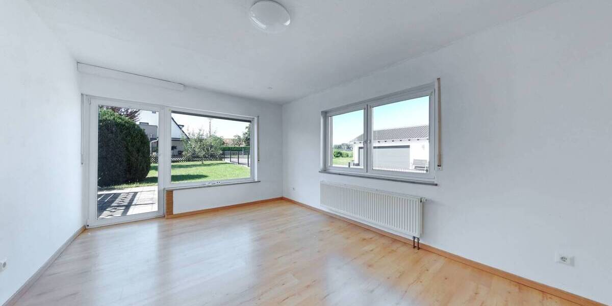 Mehrfamilienhaus, Wohnhaus Burgthann / Unterferrieden Unterferrieden - 6 Zimmer, 146 m&sup2;, 290.000&euro; | Angebot:26358336