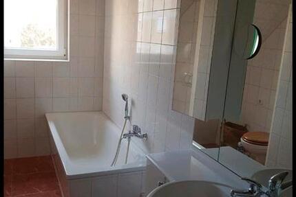 Dachgeschoss-Wohnung 3 zimmer