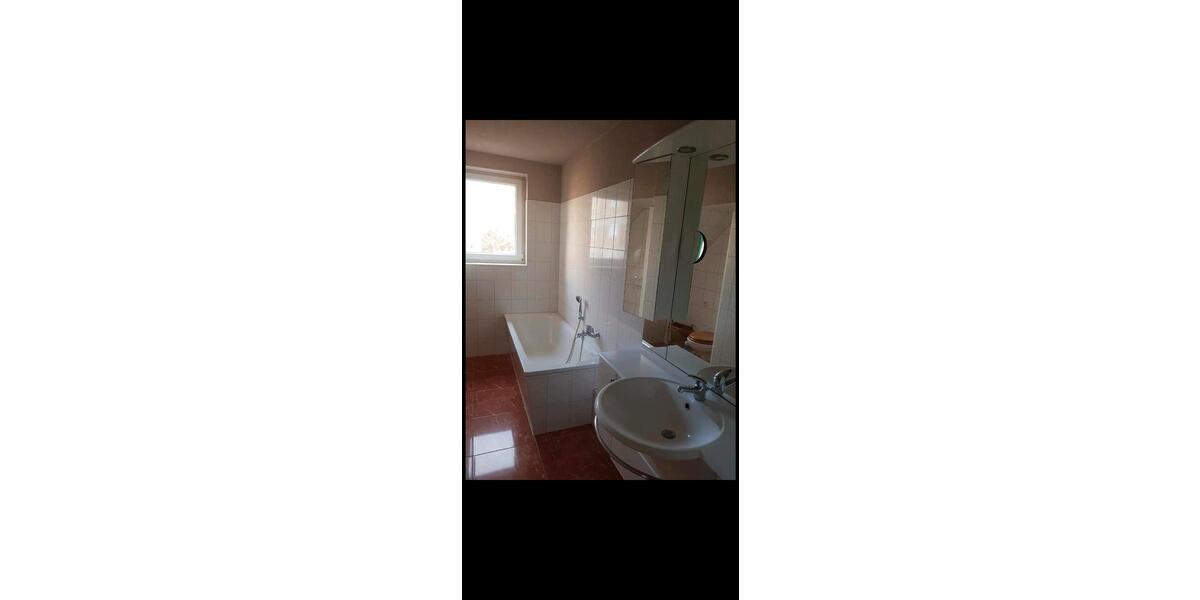 Dachgeschoss-Wohnung 3 zimmer