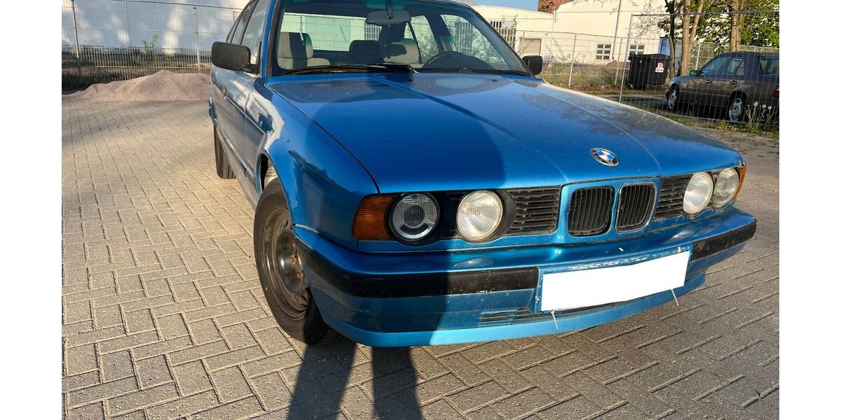 BMW 525 158.071 km 2.500 &euro; Leipzig 04107