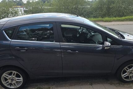 Ford Fiesta 136.522 km 4.650 &euro; hamburg 22115
