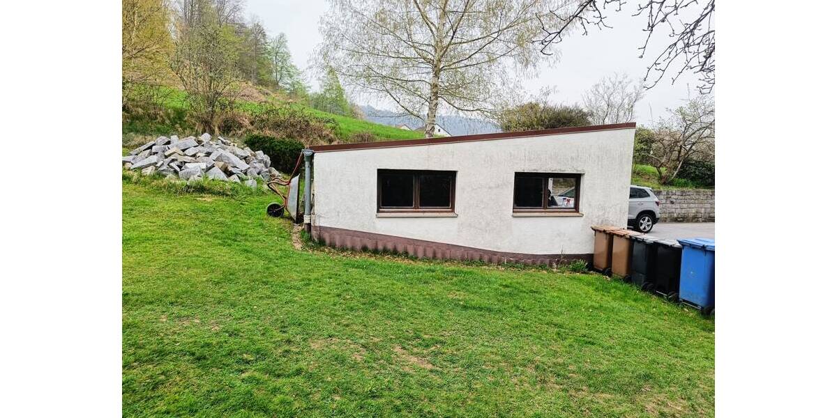 Mehrfamilienhaus, Wohnhaus Obernzell / Erlau Obernzell - 7 Zimmer, 251 m&sup2;, 399.000&euro; | Angebot:26475859