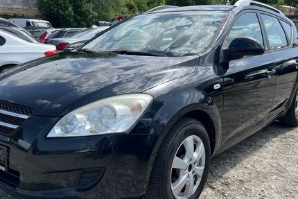 Kia ceed / Ceed 208.369 km 1.000 &euro; Kumhausen 84036