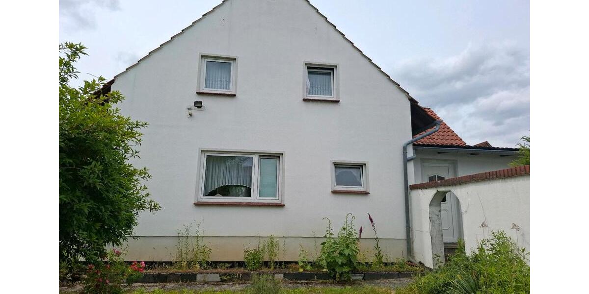 Einfamilienhaus Sassenburg - 7 Zimmer, 168 m&sup2;, 208.000&euro; | Angebot:27021101