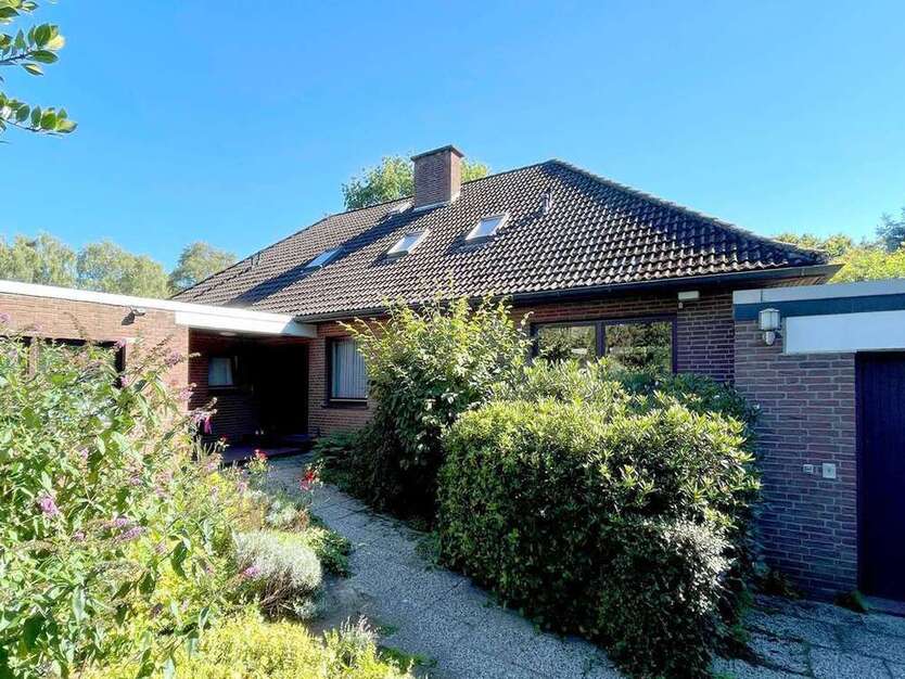 Haus zum Kaufen in Bremen 770.000 € 338 m²