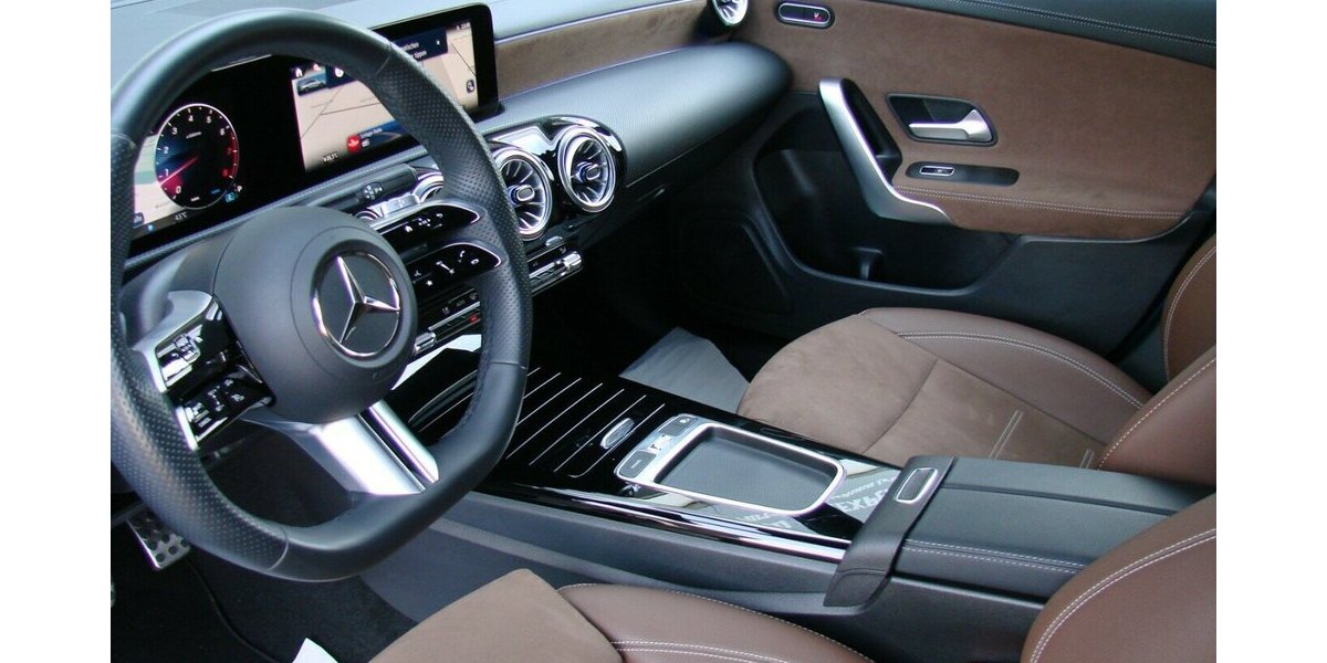 Mercedes-Benz CLA 180 Shooting Brake AMG Night Paket LED 360º Di 17.812 km 29.980 &euro; Falkensee 14612