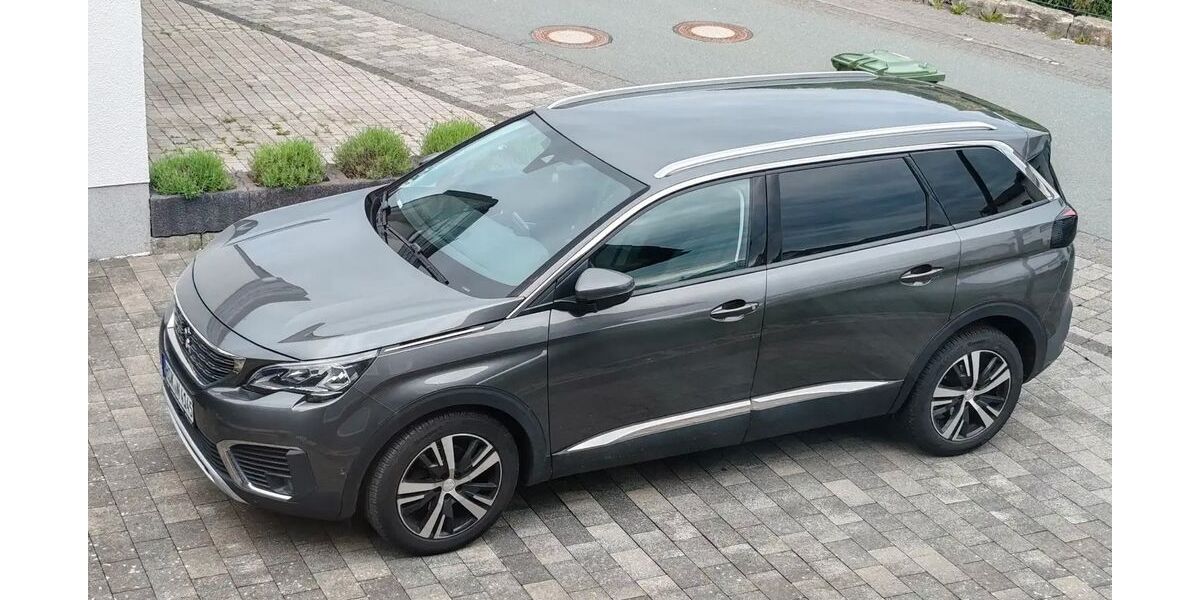 Peugeot 5008 116.000 km 11.850 &euro; Winterberg 59955