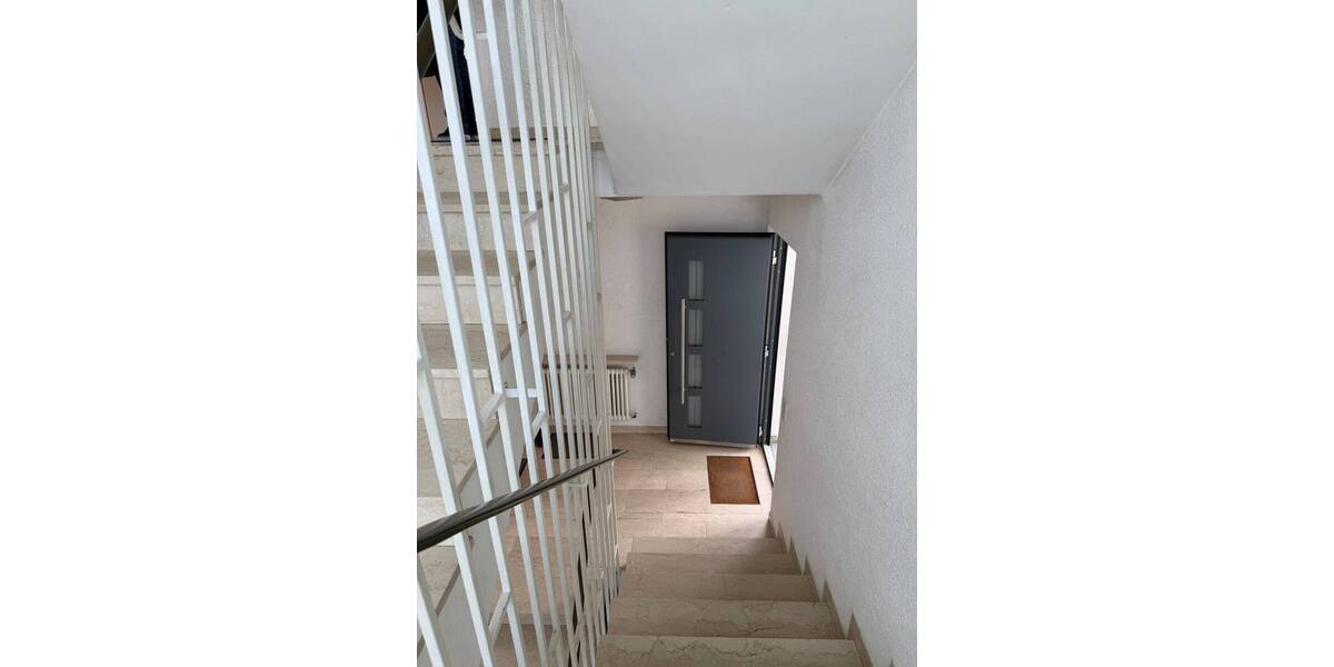 Etagenwohnung Adelsdorf - 4 Zimmer, 106 m&sup2;, 950&euro; | Angebot:26833691