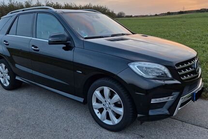 Mercedes-Benz ML 350 195.000 km 22.950 &euro; Pullach 82049