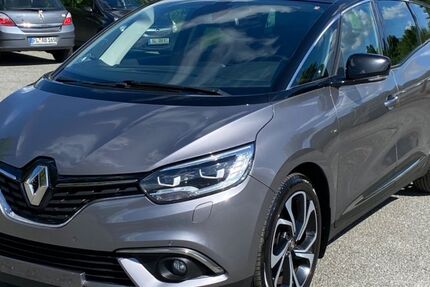 Renault Scenic 198.000 km 9.700 &euro; Bilschau 24988