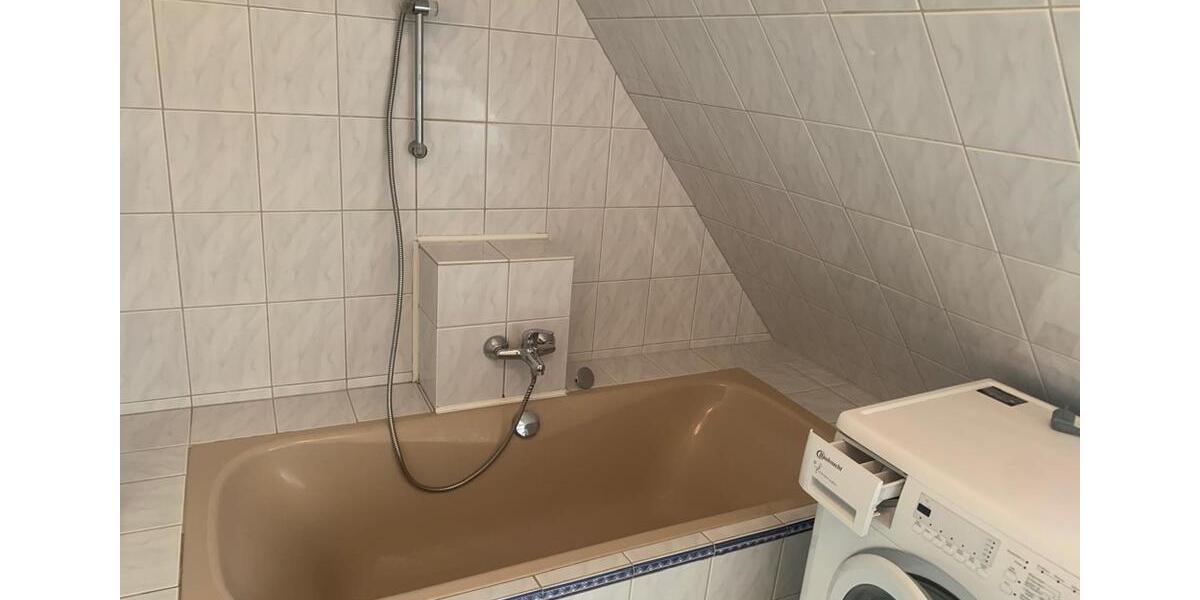 Dachgeschoßwohnung Sulingen - 2 Zimmer, 72 m&sup2;, 500&euro; | Angebot:25783959