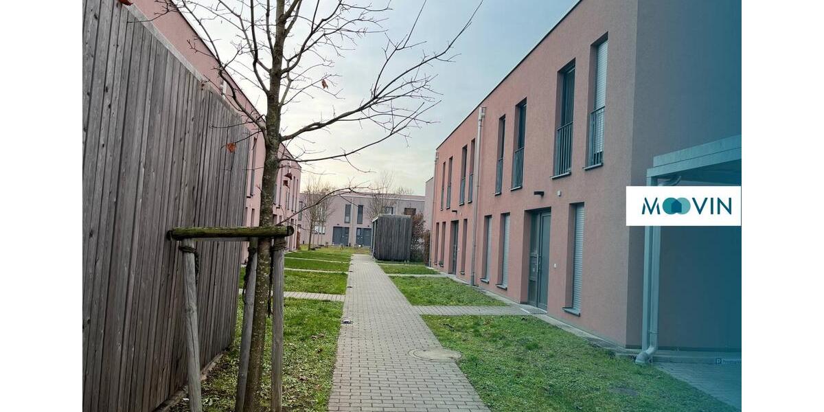 Modernes Reihenhaus mit 4 Zimmern, EBK und Terrasse 4 zimmer