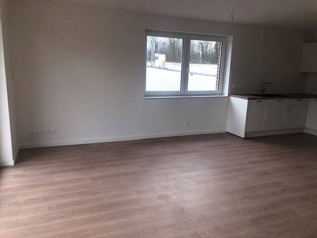 Reihenendhaus Seevetal Hittfeld - 6 Zimmer, 140 m&sup2;, 2.200&euro; | Angebot:26796444
