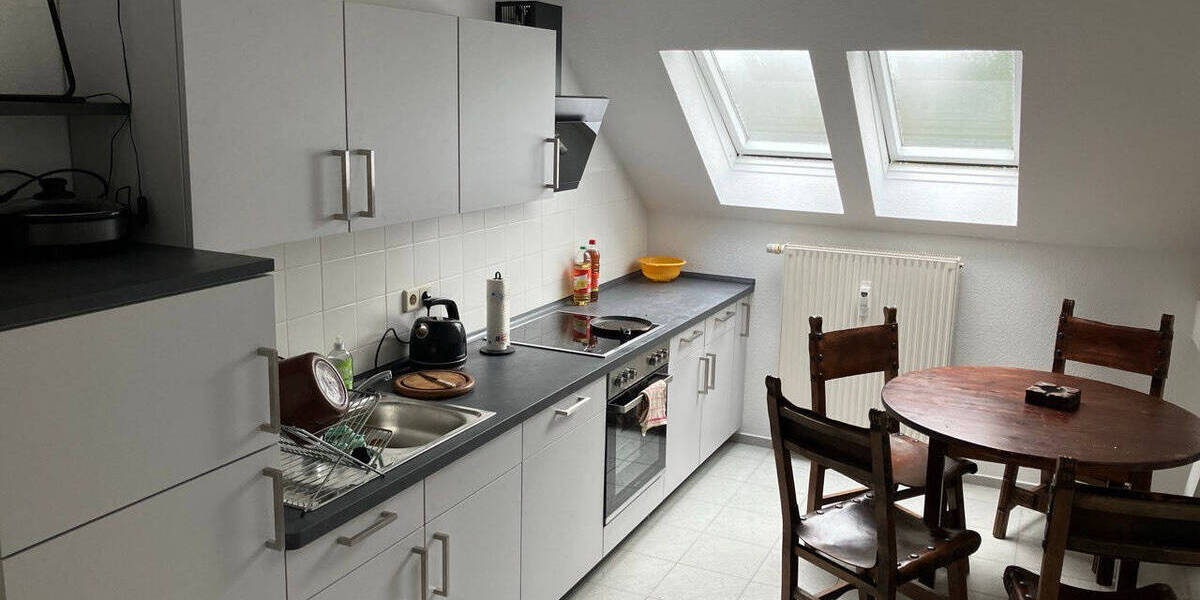 Zimmer Chemnitz Altendorf - 2 Zimmer, 64 m&sup2;, 325&euro; | Angebot:26027067