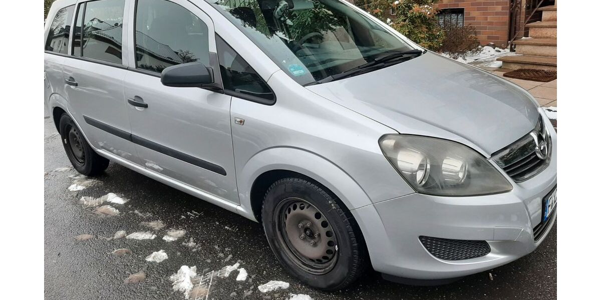 Opel Zafira 207.000 km 1.250 &euro; Frankfurt 65936